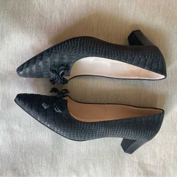 PETER KAISER Sz 7.5 UK Crocodile Style Pointy Toe Bow Short  Heel Leather Shoes - Picture 9 of 14